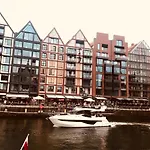 Baltic Riviera - Luxurious With Patio And River View Appartamento