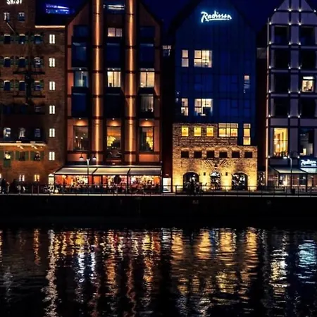 Baltic Riviera - Luxurious With Patio And River View Lägenhet Gdańsk