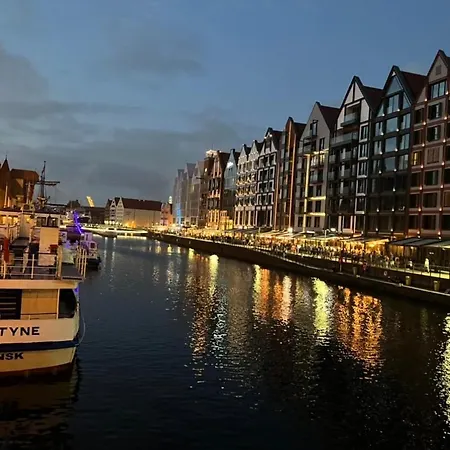 Baltic Riviera - Luxurious With Patio And River View