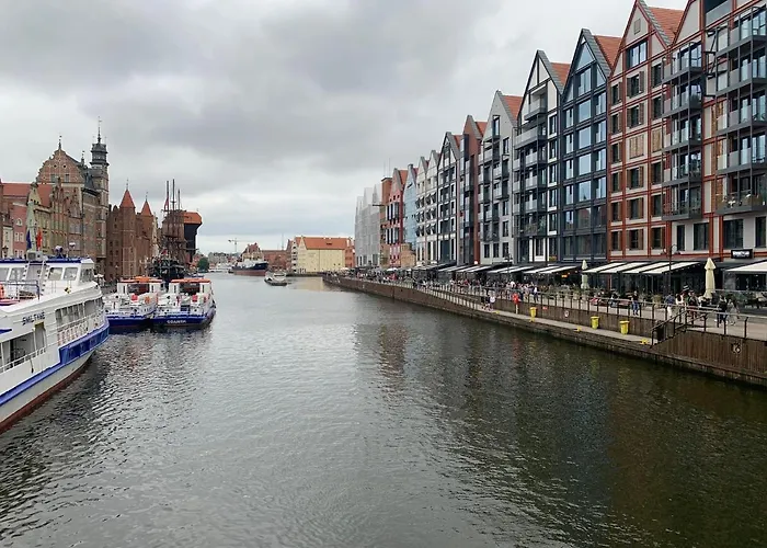 Baltic Riviera - Luxurious With Patio And River View Apartman Gdańsk
