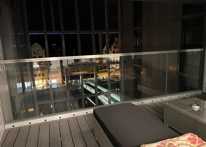 Baltic Riviera - Luxurious With Patio And River View 아파트 그단스크