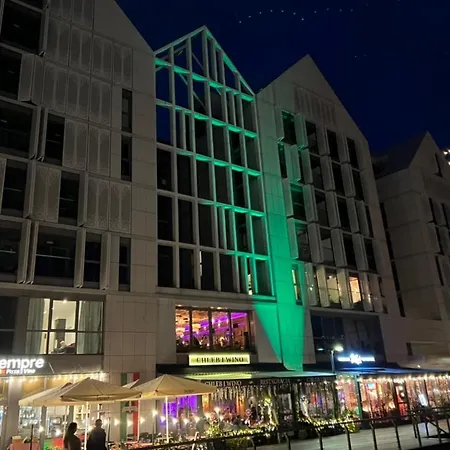 Baltic Riviera - Luxurious With Patio And River View *